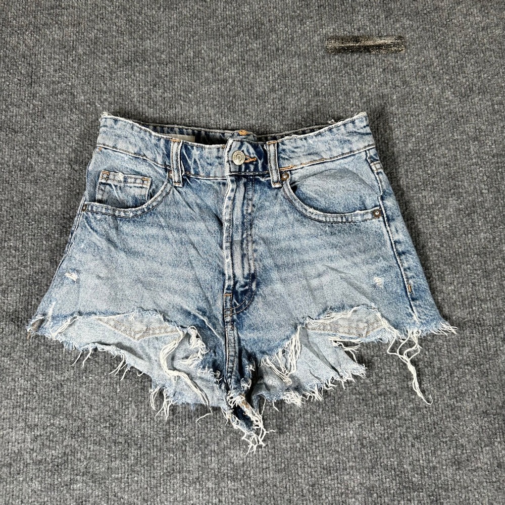Zara Denim Shorts Womens Size 2 Light Wash Distressed Raw Hem Cotton Casual